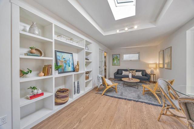 371 Jeter Street, Redwood City CA: https://media.crmls.org/mediaz/84b2a5c6-e880-4274-9fe1-1204d93624ae.jpg