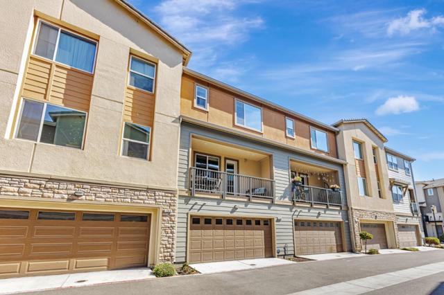 1290 Milkweed Street, Milpitas CA: https://media.crmls.org/mediaz/84b4cd46-8eaf-4017-aeca-e55e8a6a7aea.jpg