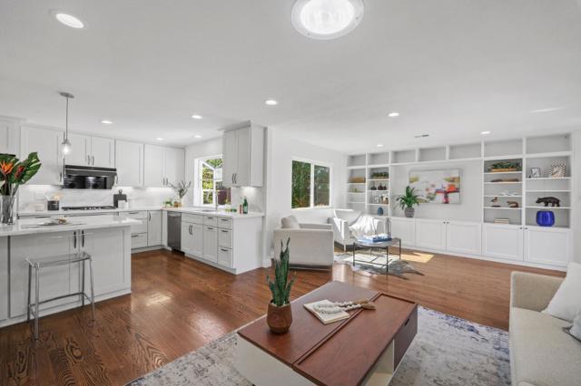 4308 Granite Court, Union City CA: https://media.crmls.org/mediaz/84b9c5bc-834a-4404-bd5b-798bf56b1cf6.jpg