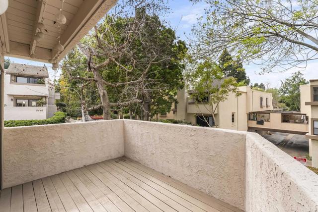 Detail Gallery Image 26 of 46 For 8448 via Sonoma #100,  La Jolla,  CA 92037 - 2 Beds | 1/1 Baths