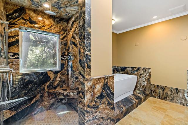 711 W California Way, Redwood City CA: https://media.crmls.org/mediaz/84ba739c-fb6b-4284-ab44-675276709052.jpg