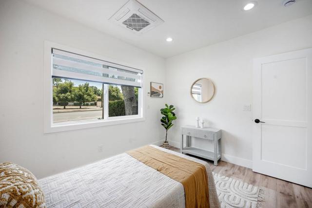 455 W Main Avenue, Morgan Hill CA: https://media.crmls.org/mediaz/84bb2bb1-9ff0-40d7-96e2-28f8fb8da64a.jpg