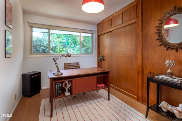 1570 Old House Road, Pasadena CA: https://media.crmls.org/mediaz/84bb5ae4-18e9-42d8-878d-1d35d48f312f.jpg