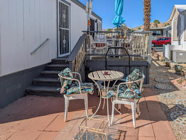 70200 Dillon Road, Desert Hot Springs CA: https://media.crmls.org/mediaz/84bc7249-6ccb-4be0-a3c1-5925a819e186.jpg