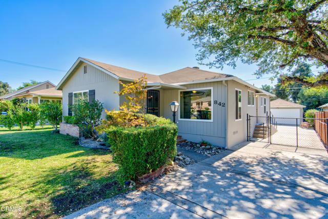 Detail Gallery Image 2 of 38 For 842 Oakdale Ave, Monrovia,  CA 91016 - 3 Beds | 2 Baths