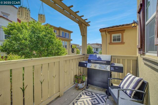 244 Selby Ln, Livermore CA: https://media.crmls.org/mediaz/84be0ca5-2234-44d5-94ec-48daa094118b.jpg