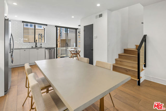 11656 Nebraska Avenue, Los Angeles CA: https://media.crmls.org/mediaz/84bfb89f-5928-4ba1-9acc-2c3b77ccbd62.jpg