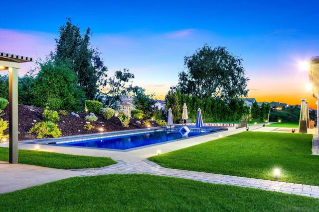 21992 Wilgen Rd, Escondido CA: https://media.crmls.org/mediaz/84bfbcbf-cfab-4eeb-a4c3-243e70c570b1.jpg