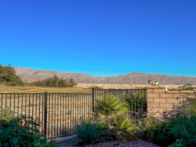 Image 30 of 37 For 84994 Bedero Court