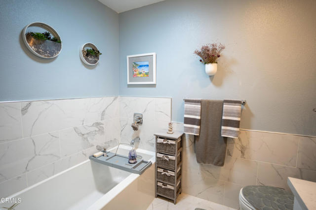 31123 Village 31, Camarillo CA: https://media.crmls.org/mediaz/84c053a3-cfe0-46ac-aa2c-b9c24e0649a4.jpg