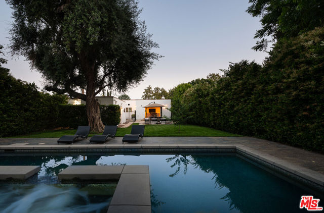 1841 Rose Villa Street, Pasadena CA: https://media.crmls.org/mediaz/84c14813-26e7-455a-99a4-0c0bb4f3dd2a.jpg