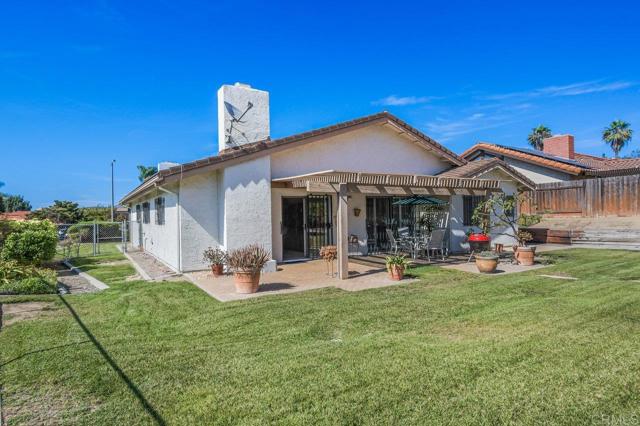 5420 Mirar Court, Bonita CA: https://media.crmls.org/mediaz/84c271f7-17db-4ffa-a7c2-00a3f17f6e06.jpg