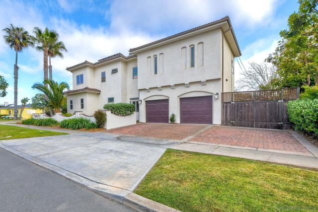 4790 Everts Street, San Diego CA: https://media.crmls.org/mediaz/84c27443-bfee-49a2-b8ae-a4f1ada2365d.jpg