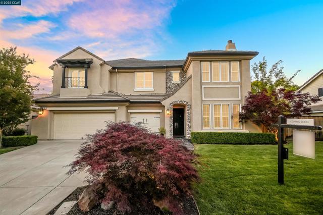139 Shelterwood Ln, Danville CA: https://media.crmls.org/mediaz/84c3ad48-3ab7-4712-ad4a-f653af67c1c9.jpg