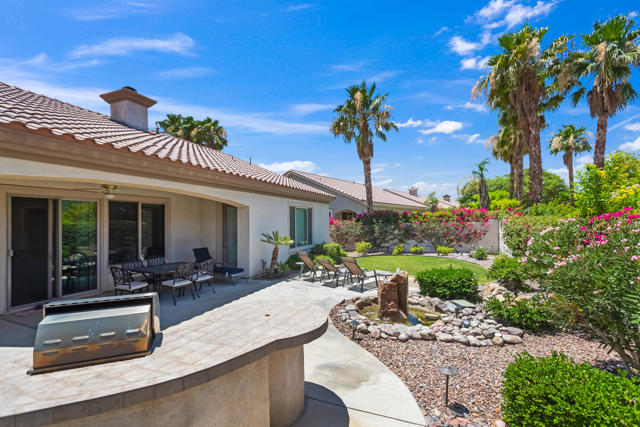 40259 Calle Cancun, Indio CA: https://media.crmls.org/mediaz/84c439ab-59f3-44ec-bcea-509ba847d6d5.jpg