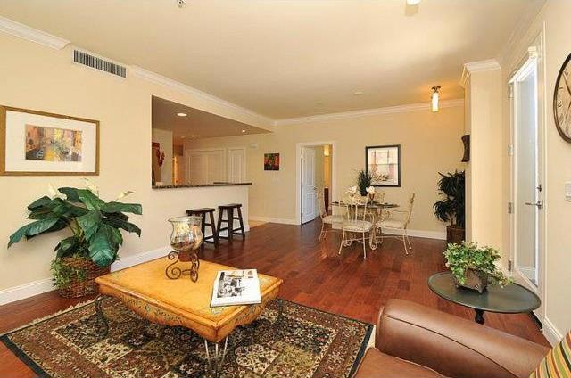 225 9th Avenue, San Mateo CA: https://media.crmls.org/mediaz/84c6cac7-42bb-4a10-8c4a-072db03aeb82.jpg