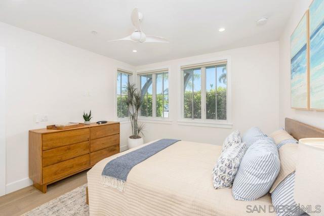 Image 34 of 75 For 478 Orange Ave