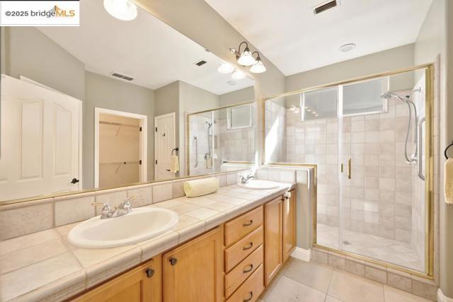 Image 26 of 54 For 5736 Palmera Ln