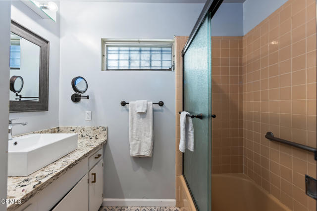 385 Cliff Drive, Pasadena CA: https://media.crmls.org/mediaz/84c6f6c4-593d-473d-baf6-7c05f3fe6f59.jpg