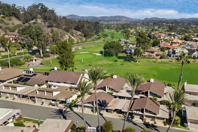 Image 32 of 33 For 119 Via Coronado