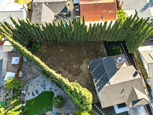 1438 Peaceful Glen Court, San Jose CA: https://media.crmls.org/mediaz/84c7b36e-fce9-4f81-9f58-06a417a42b9d.jpg