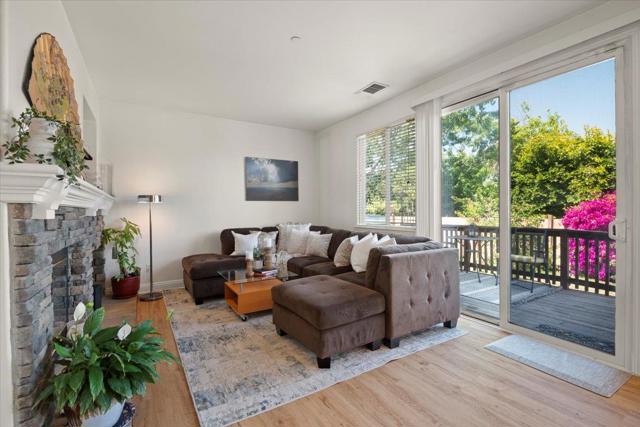 36487 Dijon Drive, Newark CA: https://media.crmls.org/mediaz/84c8b403-9e0f-470a-91fc-3ec9364b7b75.jpg