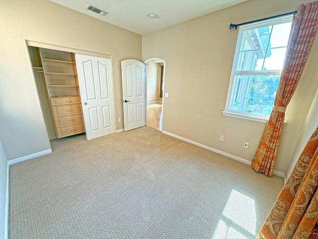 1070 E William Street, San Jose CA: https://media.crmls.org/mediaz/84c9e187-8cc6-4242-aa91-af1fbabd7702.jpg