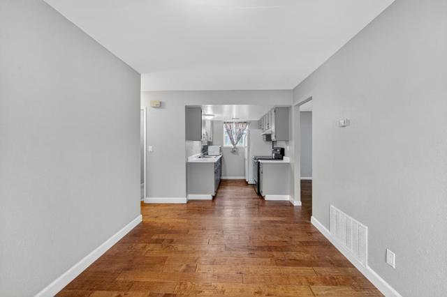 514 Argos Circle, Watsonville CA: https://media.crmls.org/mediaz/84c9f770-77a6-4336-816e-a0c5f4f91fc3.jpg