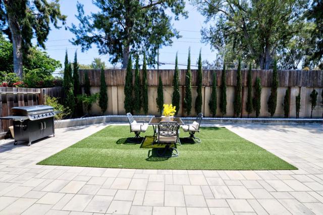4330 Peregrine Way, Fremont CA: https://media.crmls.org/mediaz/84ca3f2e-1dee-480d-ab2e-4be40c932c36.jpg