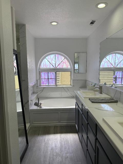 675 Pinot Noir Court, Los Banos CA: https://media.crmls.org/mediaz/84ca4e42-54d6-4e10-af0e-b14b00985626.jpg