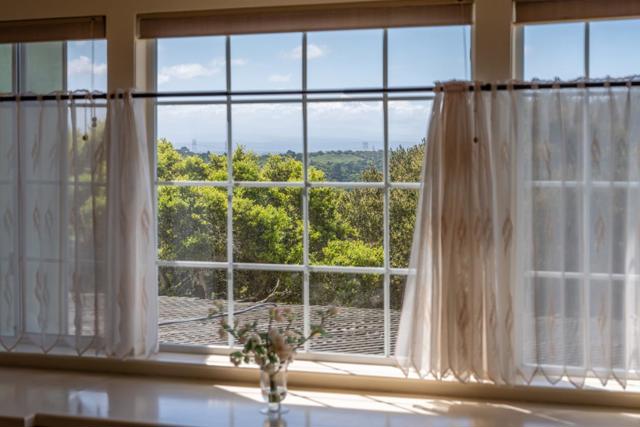 378 Crazy Horse Canyon Road, Salinas CA: https://media.crmls.org/mediaz/84ca7ac4-40c6-4c14-a9df-e15c8195bca5.jpg