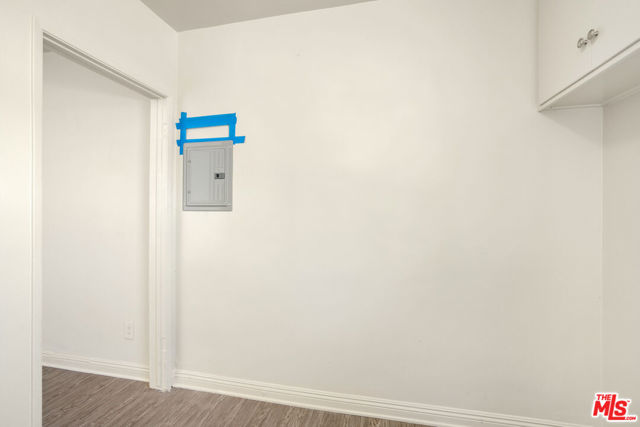 14805 Erwin Street, Van Nuys CA: https://media.crmls.org/mediaz/84ca9d96-83d3-4a7c-80d3-f57d1f34d0d2.jpg