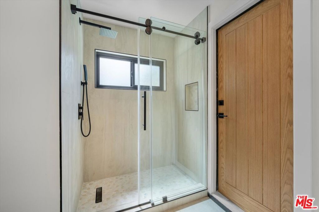 MLS #26845903 image #52
