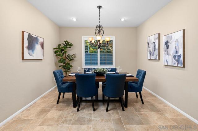 2690 Ponderosa Ct, Escondido CA: https://media.crmls.org/mediaz/84cbb780-e34c-4088-af28-03d1e27f1d1d.jpg