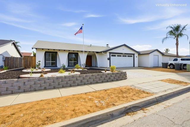 Detail Gallery Image 2 of 44 For 1711 Oak Hill Dr, Escondido,  CA 92027 - 4 Beds | 2 Baths