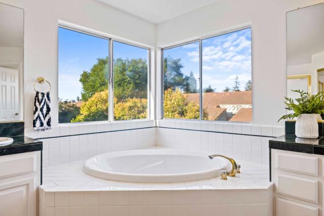 904 Capri Drive, Campbell CA: https://media.crmls.org/mediaz/84cc3126-1ce9-453a-96f1-796792bf2173.jpg