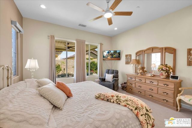 28 Chablis, Rancho Mirage CA: https://media.crmls.org/mediaz/84cc499f-df59-4179-b9d5-70946fcea25a.jpg