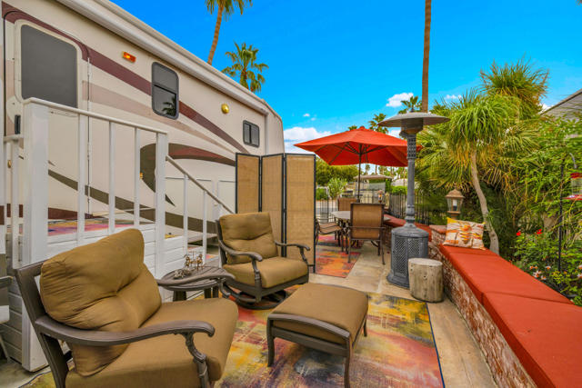 69411 Ramon Road, Cathedral City CA: https://media.crmls.org/mediaz/84cc5c28-7ee3-4d4d-9e7a-fd7def0b6d5c.jpg