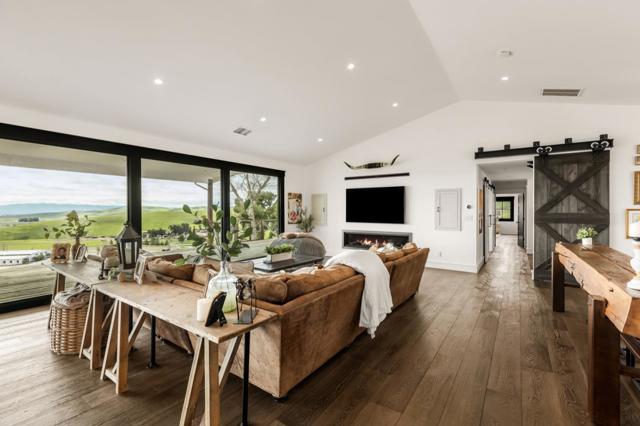 6033 Dagnino Road, Livermore CA: https://media.crmls.org/mediaz/84cc6158-d8bc-4b73-9a18-72ef06313d58.jpg