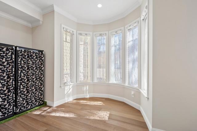 117 PANORAMA Way, Los Gatos CA: https://media.crmls.org/mediaz/84ccd3eb-07fe-4fa3-9962-f6040dc8284c.jpg