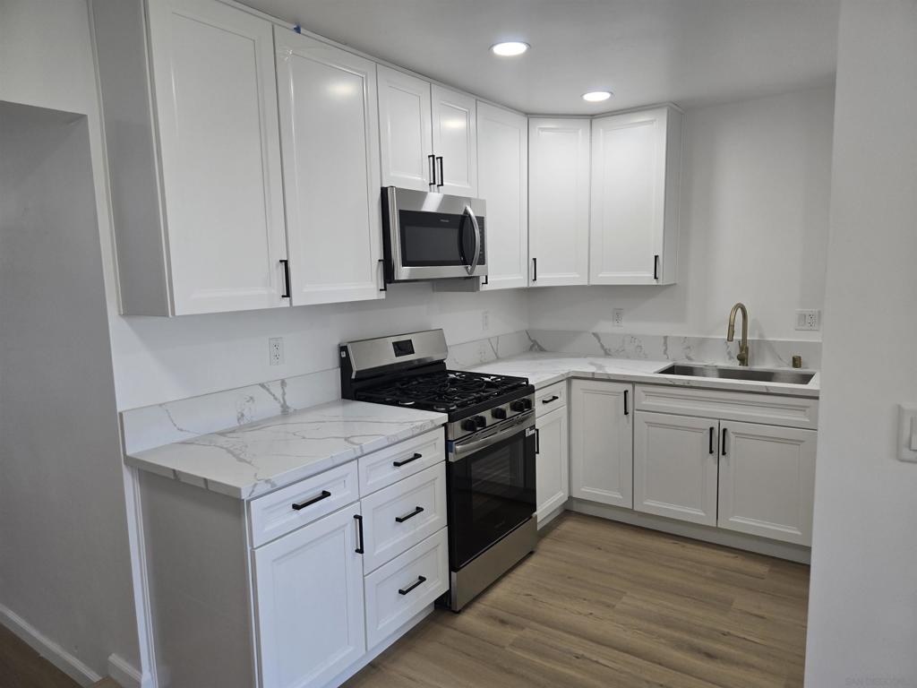 3133 54th St - photo 10