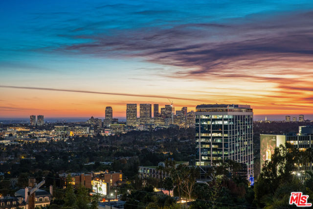 1260 St Ives Place, Los Angeles CA: https://media.crmls.org/mediaz/84cd1656-423f-4c6d-9add-d2730e7aa1f2.jpg