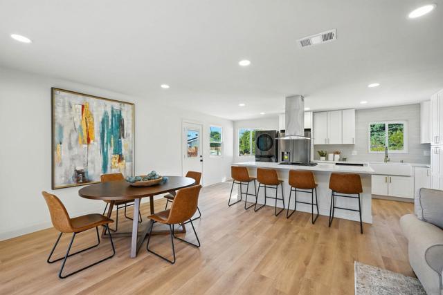 10183 Madrid Way, Spring Valley CA: https://media.crmls.org/mediaz/84cd3f07-2565-4fa7-ad79-7f13edd7964f.jpg