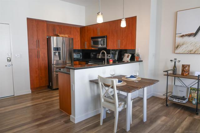 120 Island Ave, San Diego, California 92101, ,1 BathroomBathrooms,Condominium,For Sale,Island Ave,250034796SD