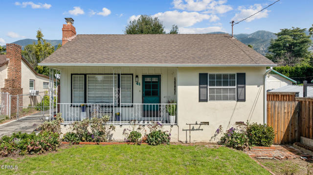 Detail Gallery Image 1 of 36 For 41 E Pine St, Altadena,  CA 91001 - 3 Beds | 2 Baths