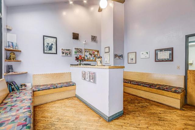 10012 N Foothill Boulevard, Cupertino CA: https://media.crmls.org/mediaz/84cfbe42-a68c-4708-b795-6d148cd95a78.jpg