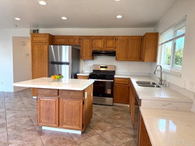 Front Image Thumbnail for CRNDP2510934