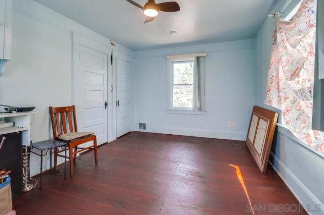 305 F Avenue, National City CA: https://media.crmls.org/mediaz/84d14265-f920-43c7-b500-ef2322c8c123.jpg