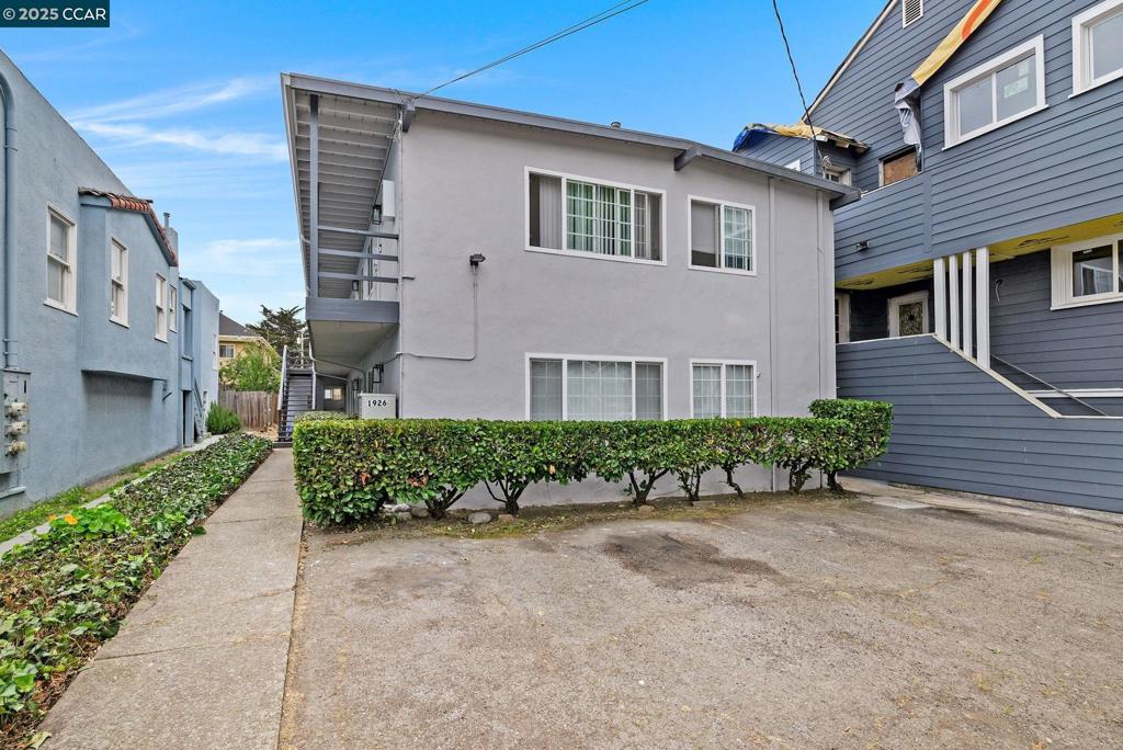 1926 Alcatraz Ave