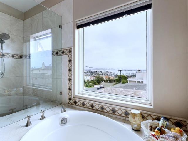 3435 Dickens, San Diego CA: https://media.crmls.org/mediaz/84d27c8b-53b5-40c2-9be6-b83600e61836.jpg